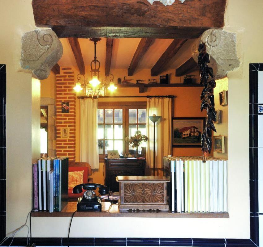 Casa Rural Iketxe Hondarribia Exterior foto